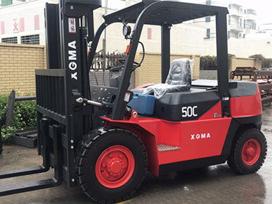 恭喜今日銷售部又出一單！廈工5.0T叉車壹臺